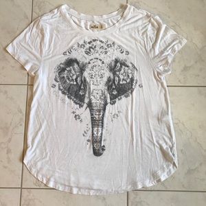 Hollister Boho Elephant Print Soft Flowy Tee Shirt